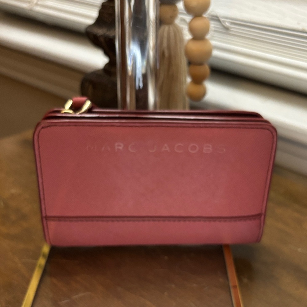 Marc Jacobs Rose Wallet